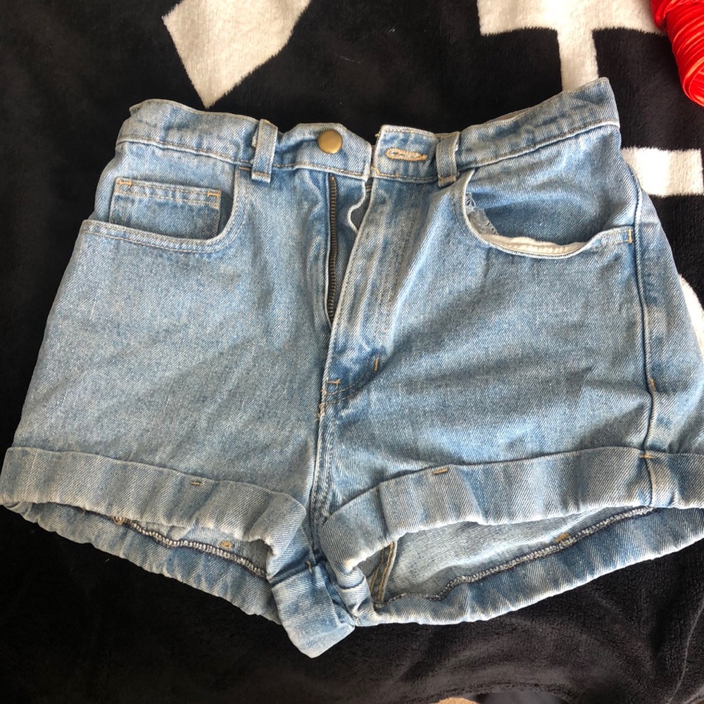 High waist denim shorts